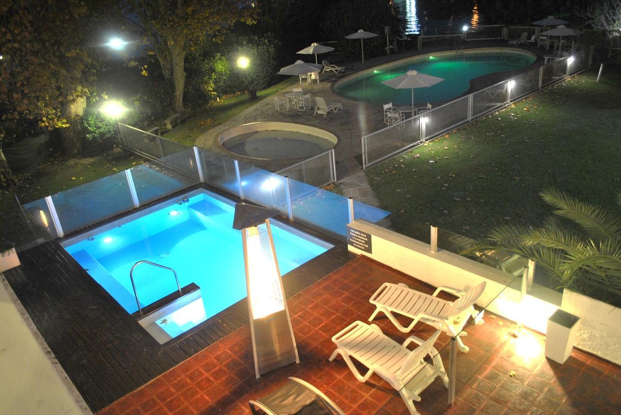 Hostal De La Costa Villa Carlos Paz Exterior photo