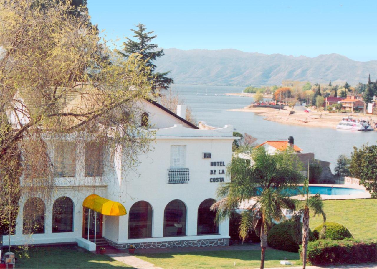 Hostal De La Costa Villa Carlos Paz Exterior photo